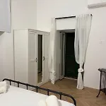 Casa Delle Camelie *