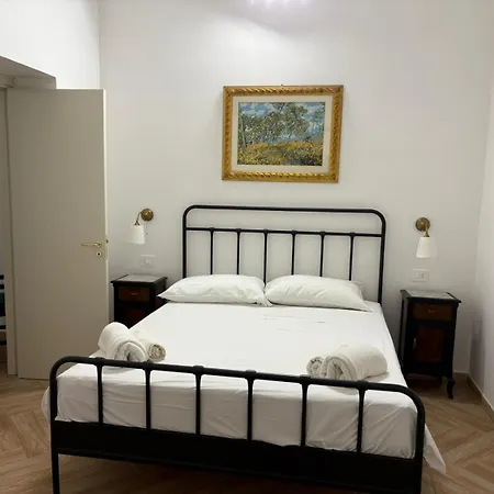 Casa Delle Camelie Apartment
