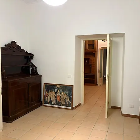 Casa Delle Camelie Apartment