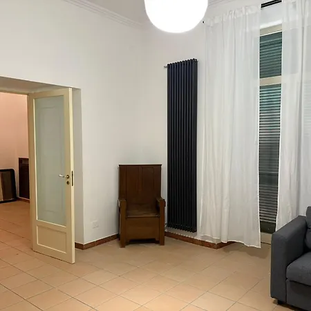 Casa Delle Camelie Apartment Naples