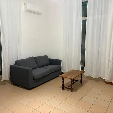 Casa Delle Camelie Naples